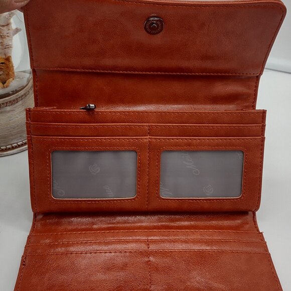 Women's Leather RFID Blocking Trifold Wallet with Embossed Design - Picture 4 of 9